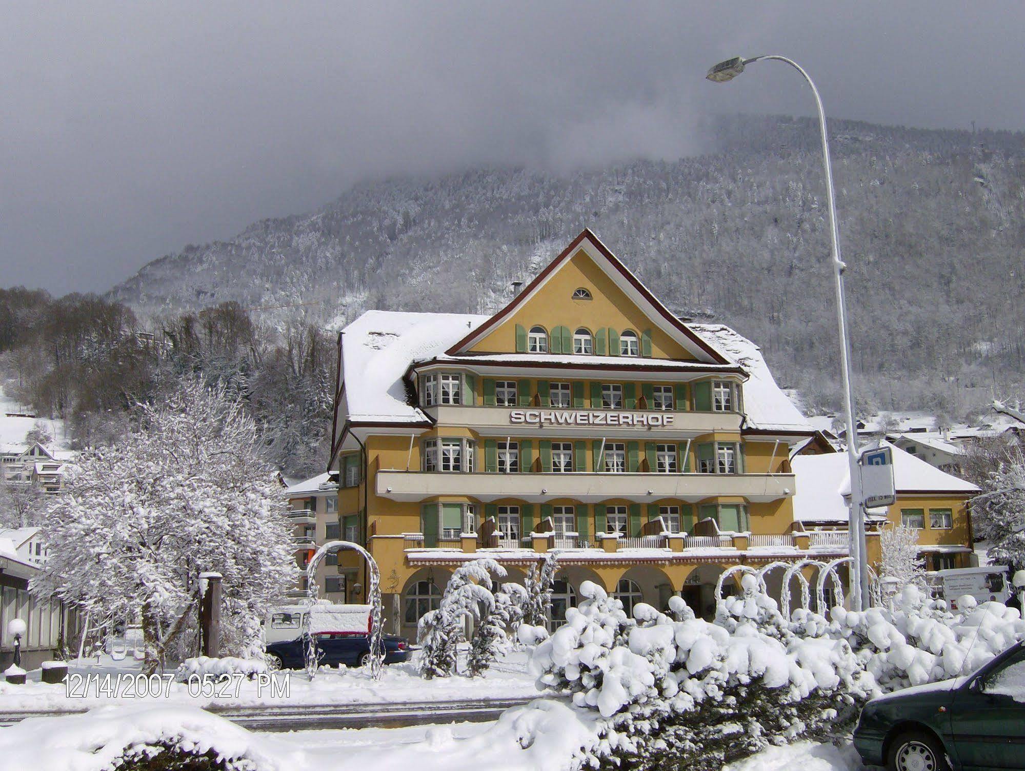 Hotel Schweizerhof Weggis Exterior photo